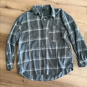 Wild Fable Plaid Button-Up Shirt